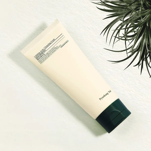 Calming Acne Cleansing Foam