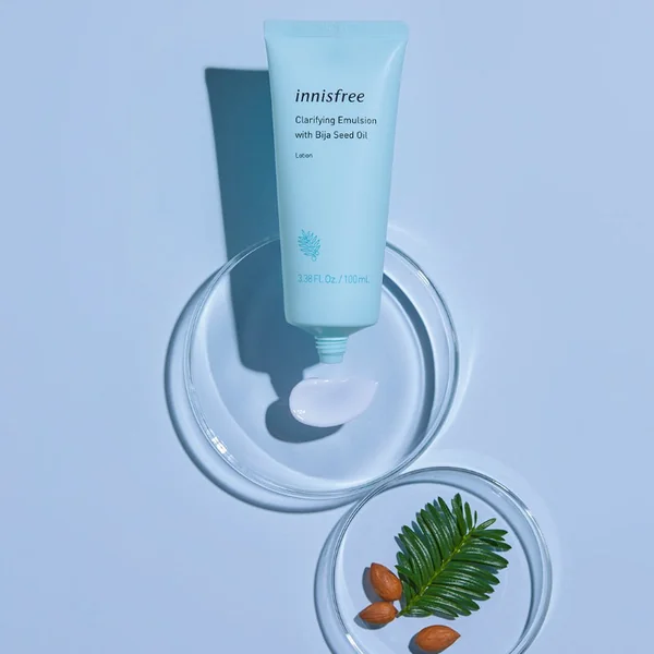 Clarifying emulsion with bija seed oil