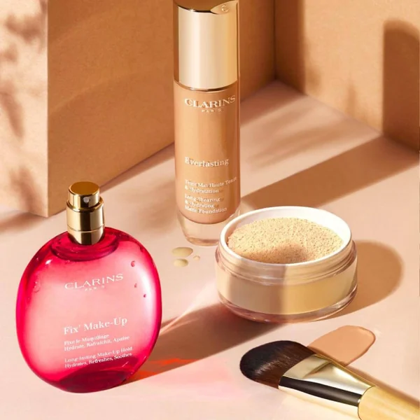 Clarins - Ever Matte Loose Powder Poudre libre matifiante - Fixe, matifie, adoucit