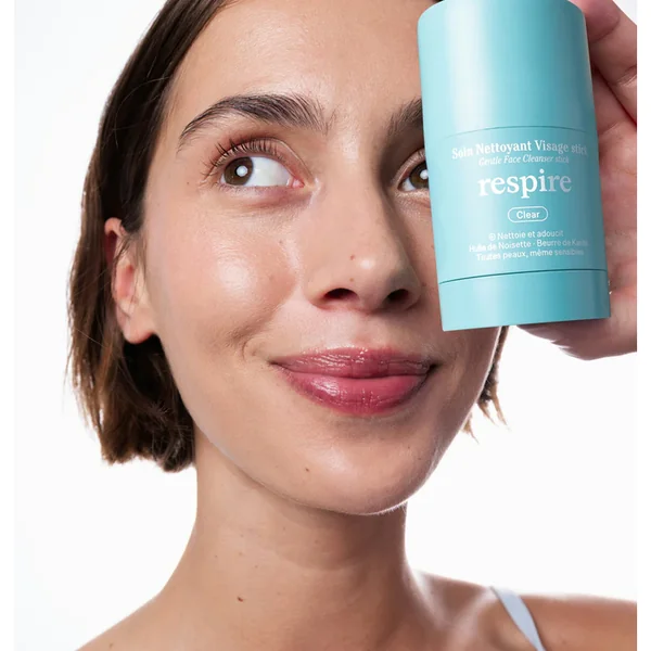 CLEAR - Soin Nettoyant Stick - Visage - Tous Types de Peaux, 50g