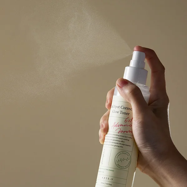 Dark Spot Correcting Glow Toner
