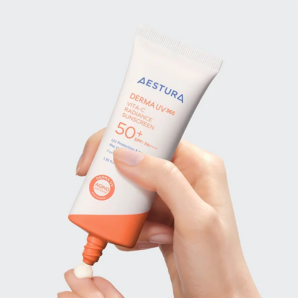 Derma UV 365 Vita-C Radiance Sunscreen