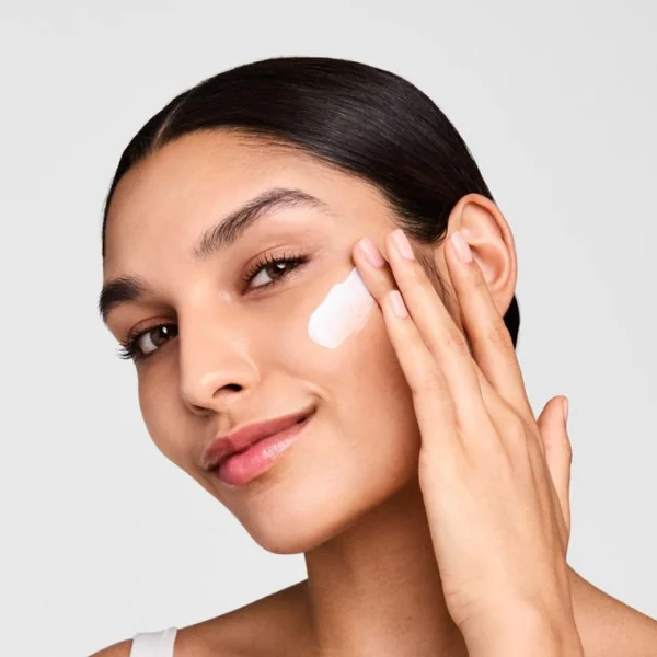Estée Lauder - DayWear Crème sorbet anti-oxidant hydratation 72H SPF 15