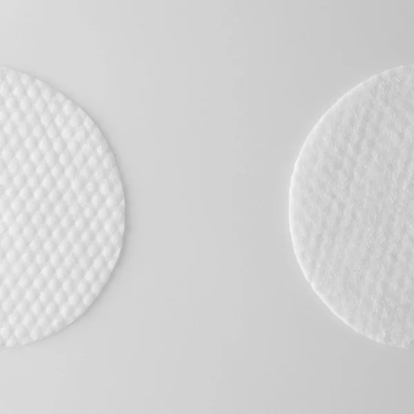 Gluconolactone (PHA) + Betula Alba Juice Cleansing Pad