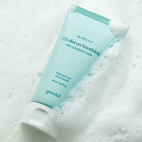 Heartleaf Hyaluron Soothing Pore Cleansing Foam