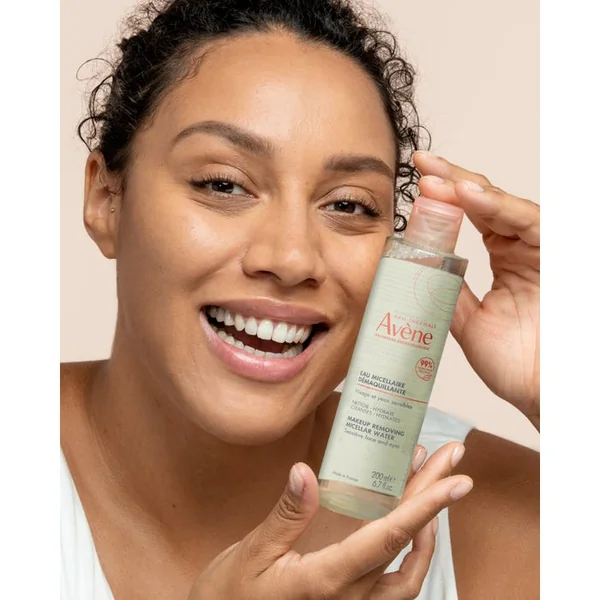 LES ESSENTIELS - Eau Micellaire Démaquillante - Visage et Yeux - Peaux Sensibles, 400ml