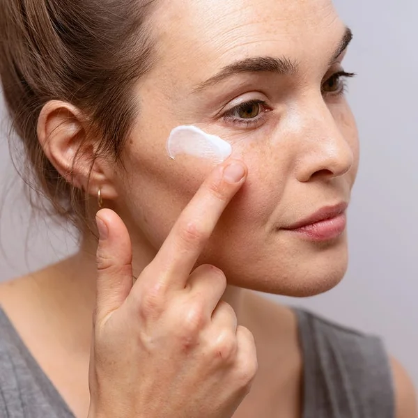 PALPEBRAL - Crème Apaisante Anti-Grattage - Paupières Irritées, 15ml