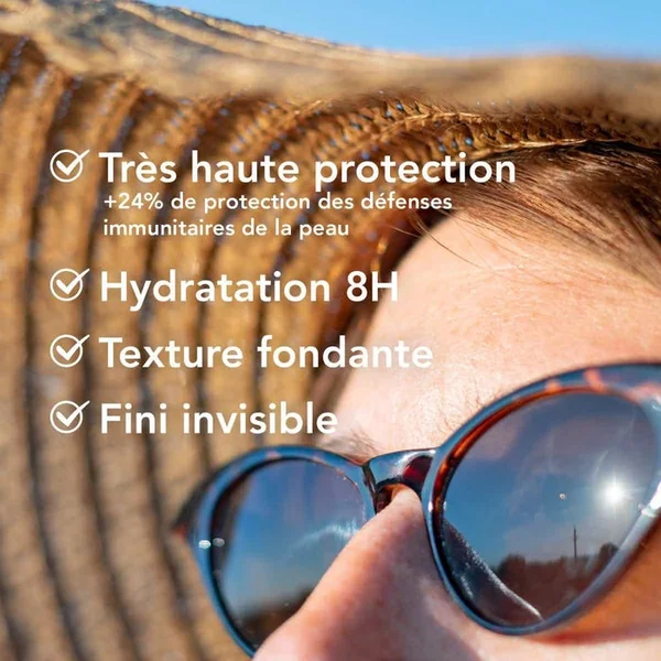 PHOTODERM - Crème Solaire Teintée Claire SPF50+ - Visage - Peaux Sensibles Sèches, 40ml