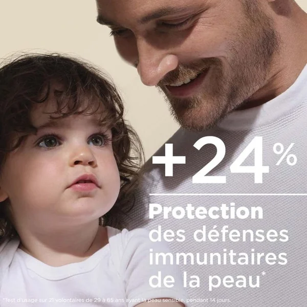 PHOTODERM - Family Spray Solaire Invisible SPF50+ - Visage et Corps - Peaux Sensibles, 300ml