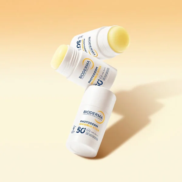 PHOTODERM - Stick Solaire Invisible SPF50+ - Visage et Zones Sensibles - Tous Types de Peaux, 15g