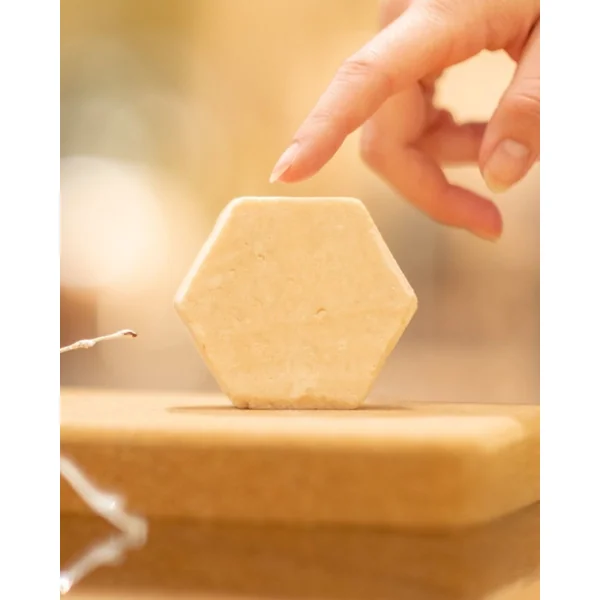 Shampoing solide - Nourrissant - Cheveux normaux à secs