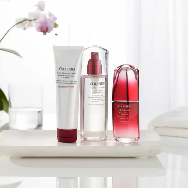 Shiseido - Mousse Nettoyante Clarifiante Tous Types de Peaux