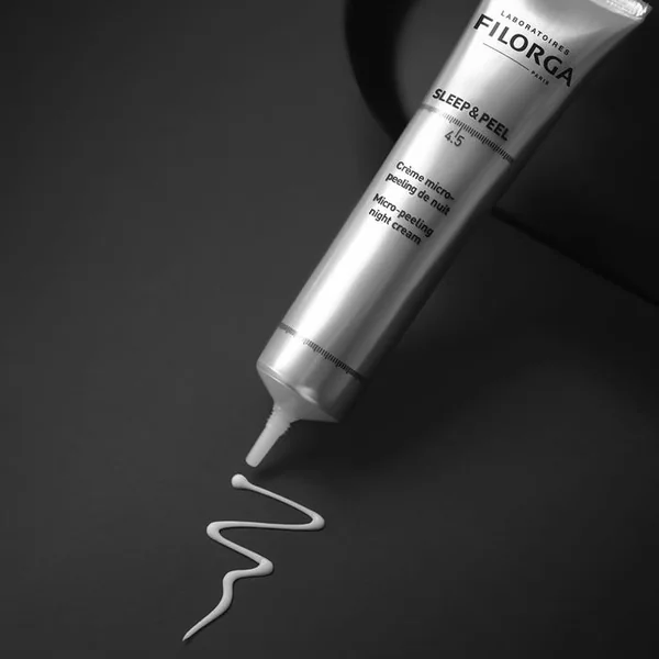 SLEEP & PEEL 4.5 - Crème de Nuit Micro Peeling Anti-Rides - Visage - Tous Types de Peaux, 40ml