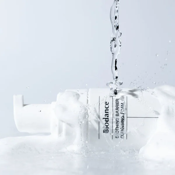 Soothing Barrier Cleansing Foam