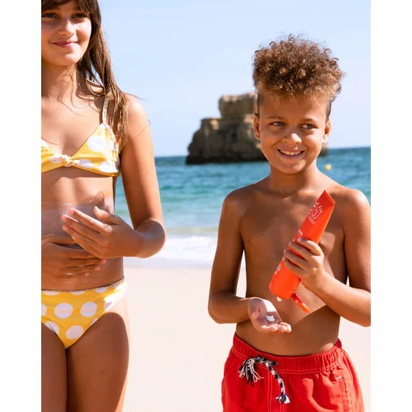 SUN SECURE - Lait Solaire Hydratant Biodégradable SPF50+ - Visage et Corps - Peaux Normales à Sèches, 250ml