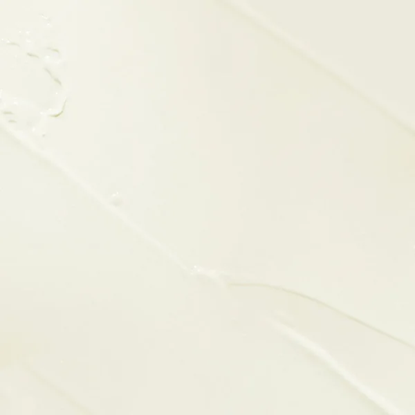 UV Defense Moist Cream SPF50+ PA++++